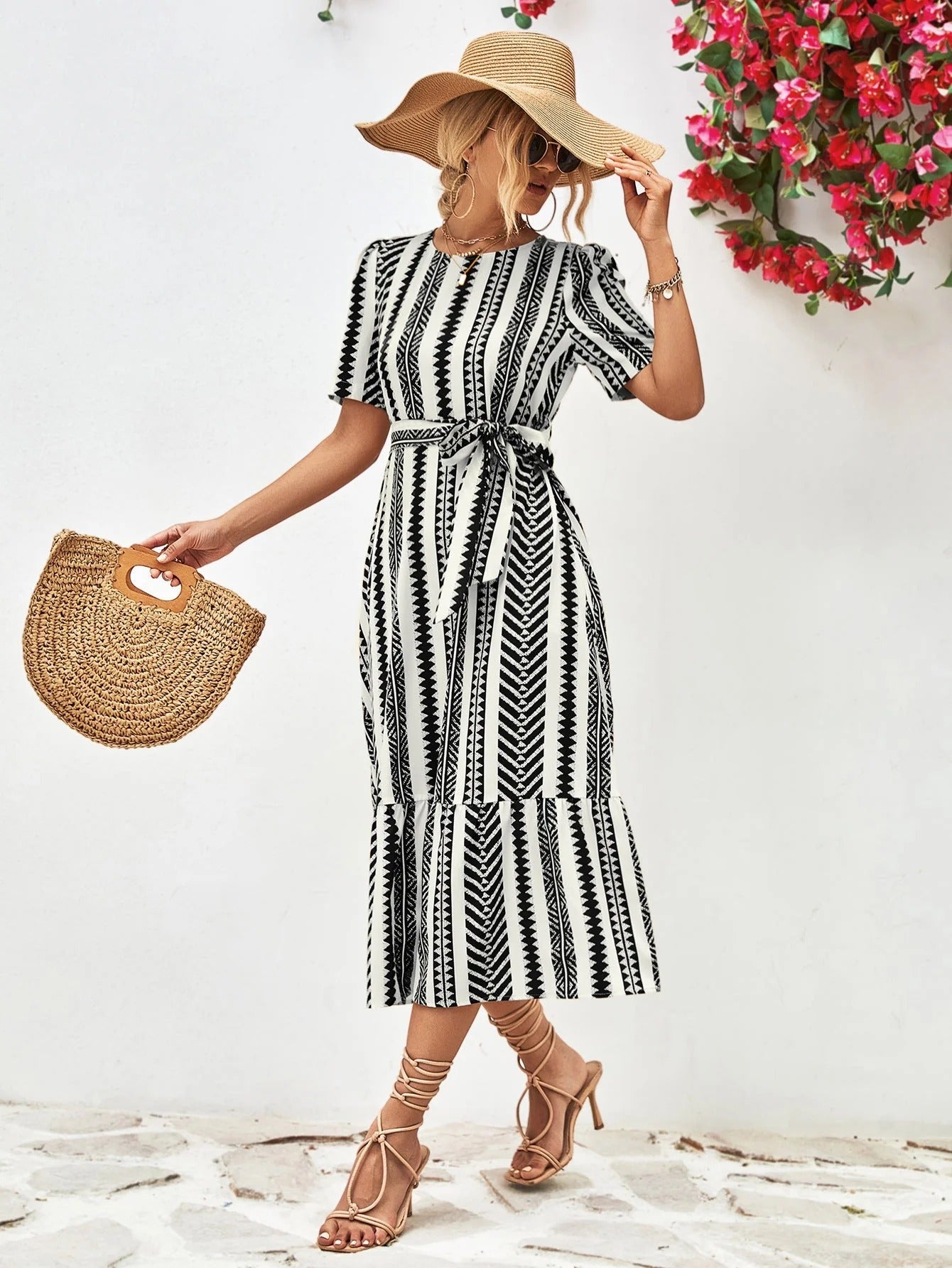 Moderns Gstreiftes Kurzarm-Midi-Kleid Mit Gurt Für Damen | Ideal für Frühling/Sommer