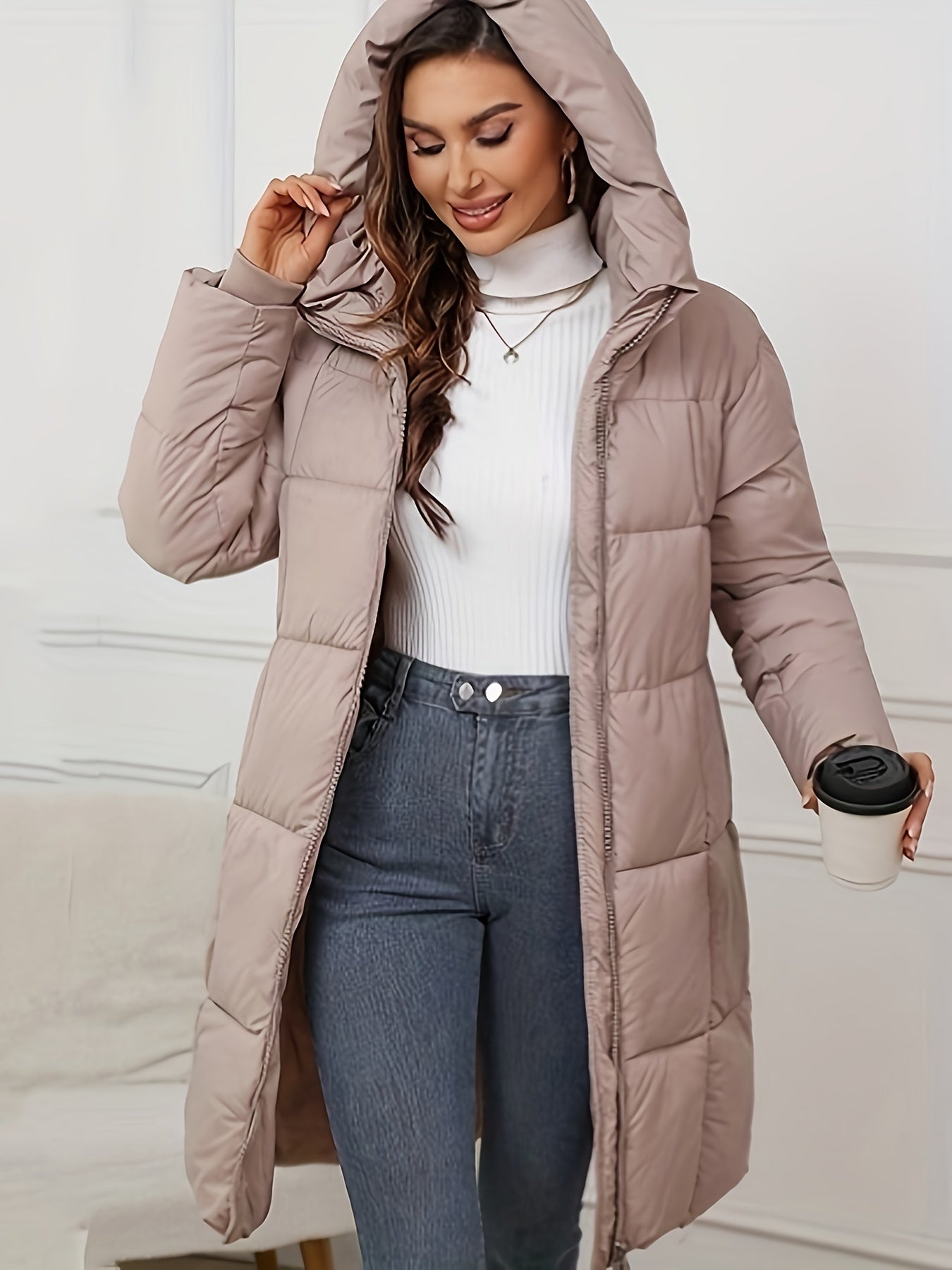 Warme Puffer Winterjacke mit Kapuze und Reißverschluss für Damen | Ideal für den Winter